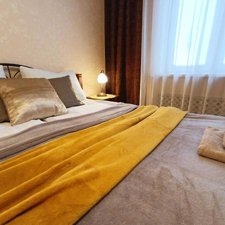 ריגה Old Town Retreat With Stunning Views 2 Bedroom Apartment Nearby The Church Of Saint Peter מראה חיצוני תמונה