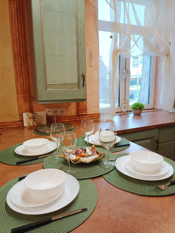 ריגה Old Town Retreat With Stunning Views 2 Bedroom Apartment Nearby The Church Of Saint Peter מראה חיצוני תמונה
