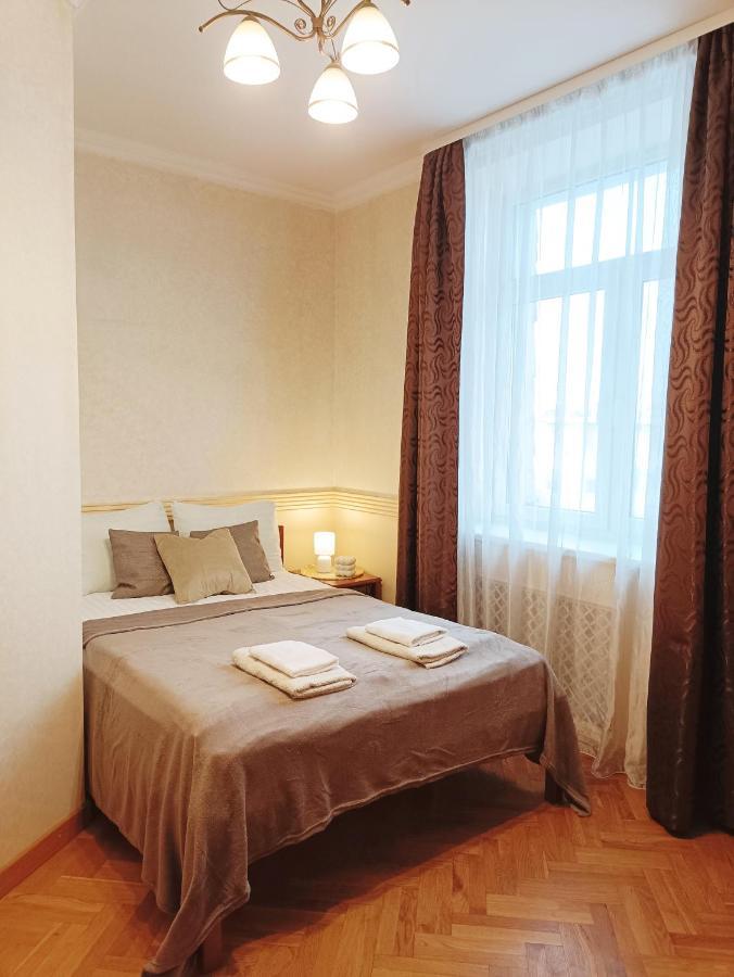 ריגה Old Town Retreat With Stunning Views 2 Bedroom Apartment Nearby The Church Of Saint Peter מראה חיצוני תמונה